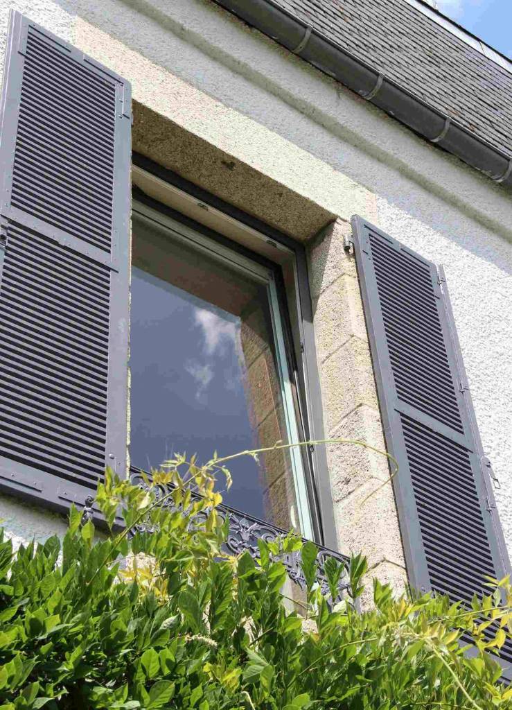 Fenêtres avec ouvrant caché en aluminium Ty.Alu — free download