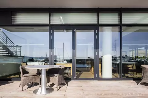 Porte lourde grand trafic aluminium pour ERP Porte lourde grand trafic aluminium pour ERP